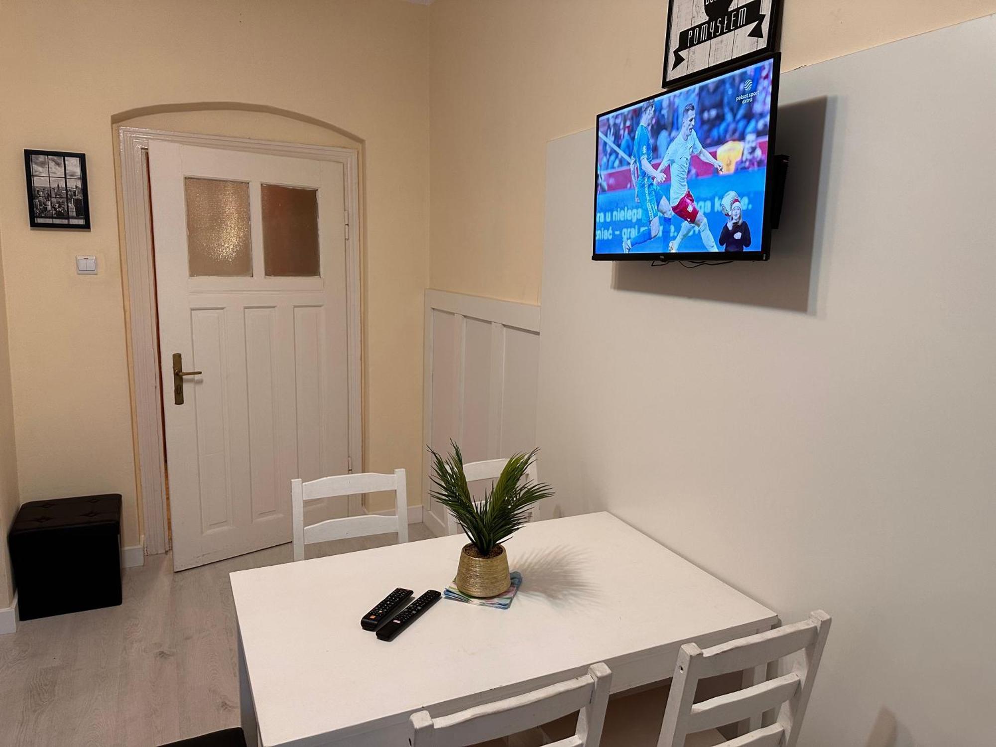 Apartamenty Ktw Central Station كاتوفيتسه المظهر الخارجي الصورة