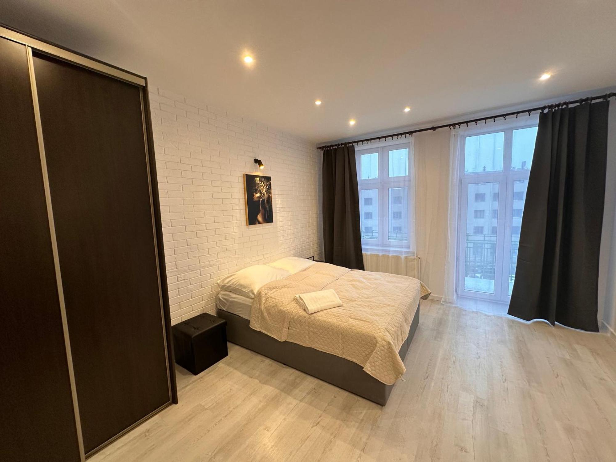 Apartamenty Ktw Central Station كاتوفيتسه المظهر الخارجي الصورة