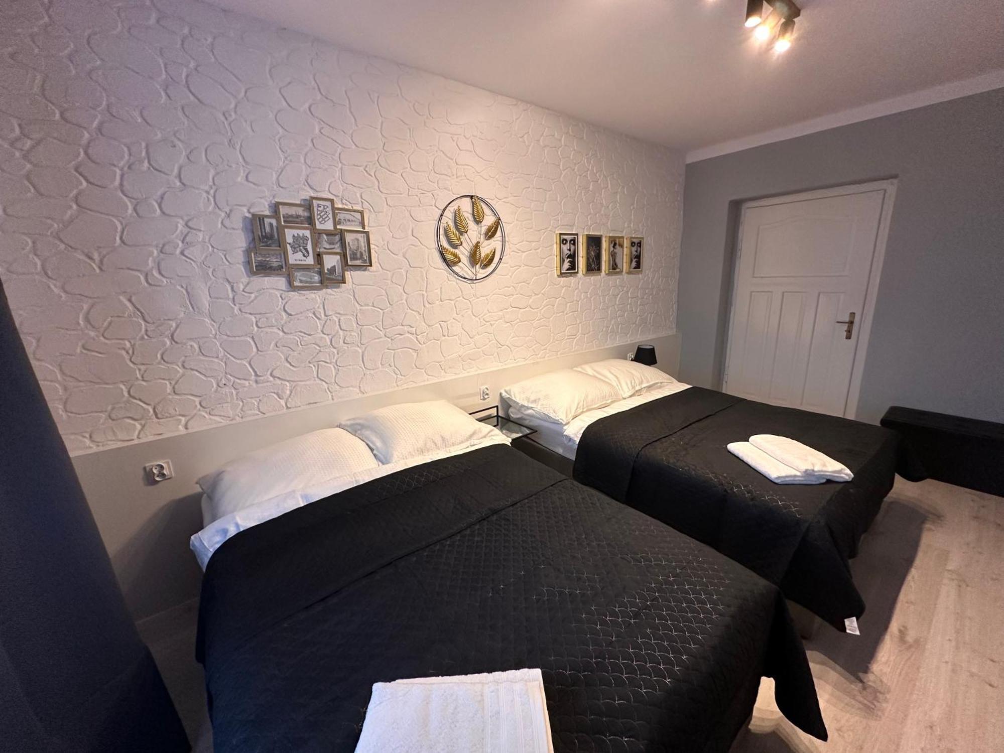 Apartamenty Ktw Central Station كاتوفيتسه المظهر الخارجي الصورة
