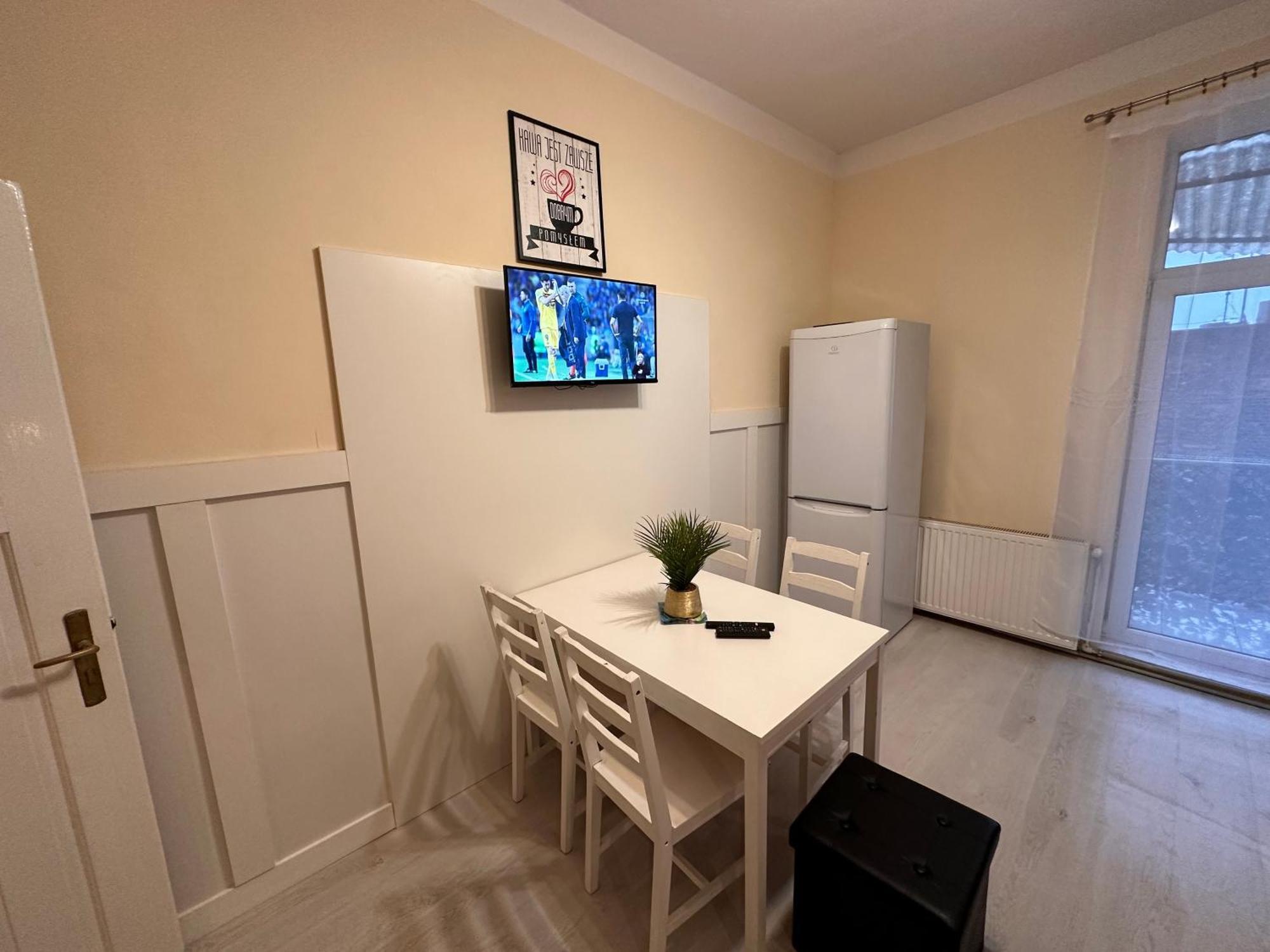 Apartamenty Ktw Central Station كاتوفيتسه المظهر الخارجي الصورة