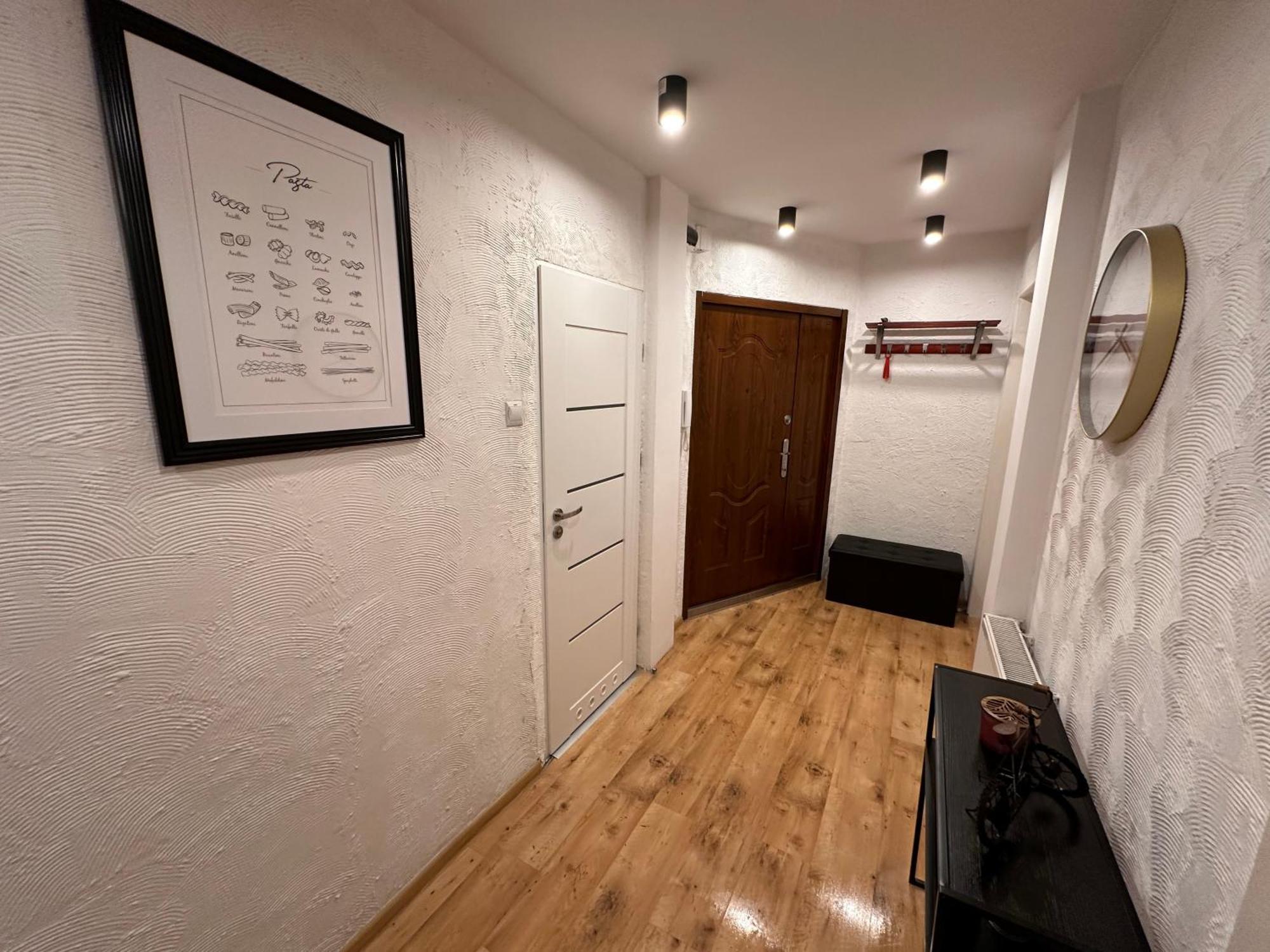Apartamenty Ktw Central Station كاتوفيتسه المظهر الخارجي الصورة